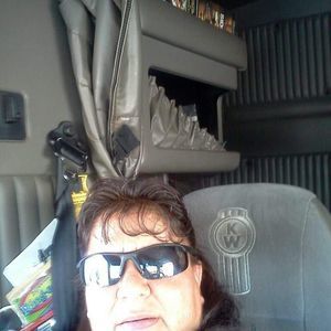 Meet your Posher, Celia